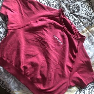 Red Alphalete Athletic Cropped Tee Size Medium!
